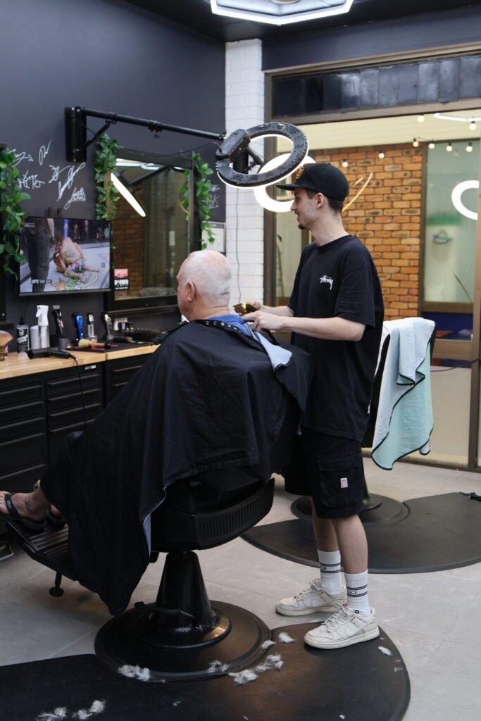 fat-tonys-barbershop-woolgoolga-haircut-15