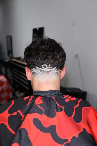 fat-tonys-barbershop-woolgoolga-skinfade-design-5